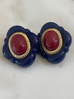 Avon 80’s Navy and Burgundy Earrings